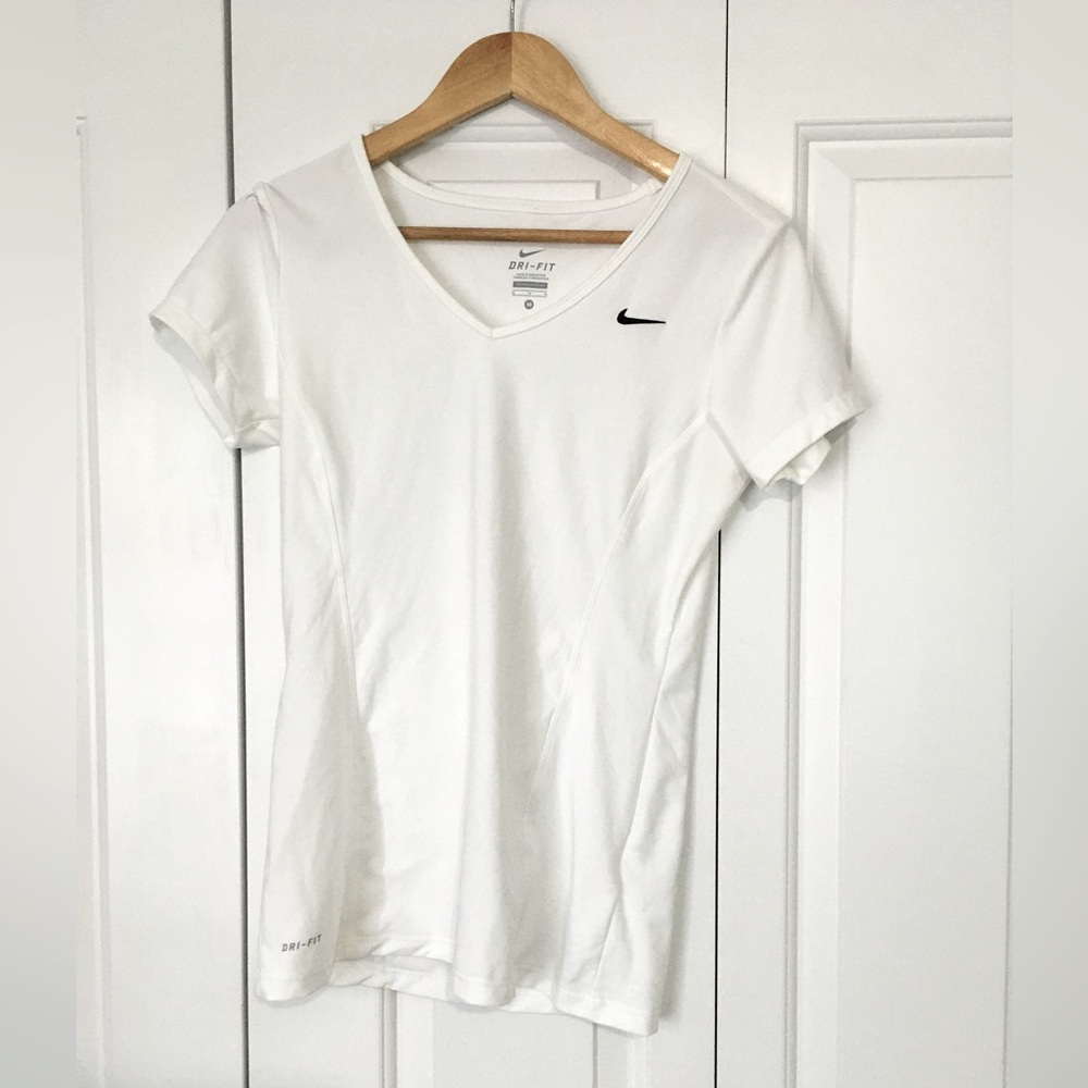 Nike White Dri Fit Workout Shirt Size M